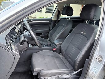 Volkswagen Passat 2.0TDi Alltrack 2016 DPH 4x4 LED manuál - 16