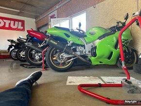 SUZUKI gsx1300r HAYABUSA - 16