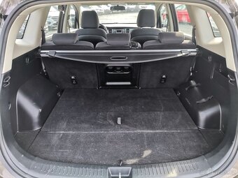 KIA Carens 1.7 CRDi 16V 85kW - ČR - 16