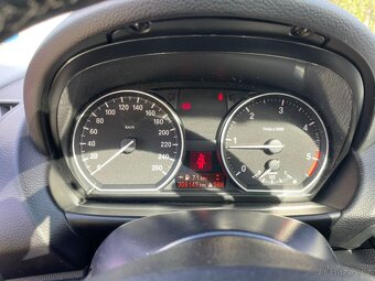 BMW i120d. 2009 - 16
