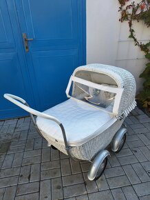 Retro proutěný kočárek Liberta pro dítě - 16
