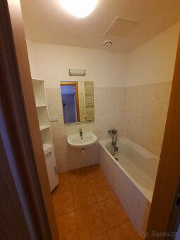 Pronájem BYT 2+KK/L,50 m2,Ul.V Honech,Klecany,Praha-Východ - 16
