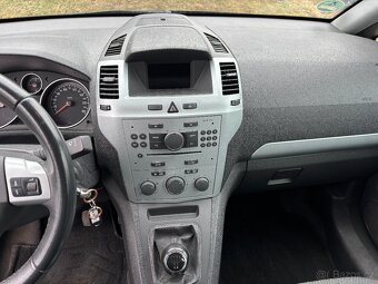 Opel Zafira 1.8i 16V 7 MIST - 16