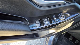 HYUNDAI ix20 1.4CVVT STYLE 1MAJITEL - 16