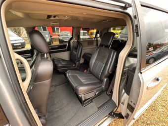 Chrysler Grand Voyager, 2.8 CRD 120kW TOURING 7 MÍS - 16
