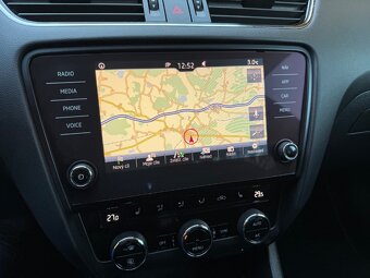 ŠKODA OCTAVIA 3 1.8 TSI 132KW STYLE ACC FULLLED NAVI KAMERA - 16