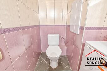 Prodej bytu v os. vlast. 2+1+prostorná lodžie/54 m2 na ul. C - 16