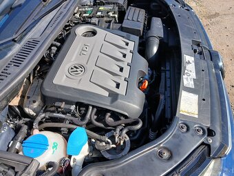 VW Touran 1.6TDI CR 77kw r.v2012 - 16