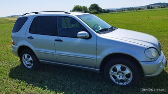 Mercedes ML 270 CDi MANUAL - 16