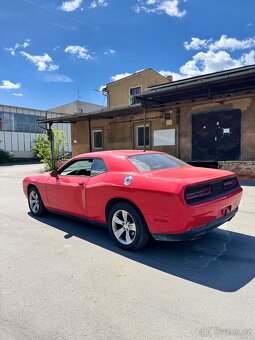 Dodge Challenger, 3.6 V6 227KW na přihlášení USA Ojeté, 2/20 - 16
