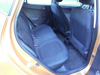 hyundai i10 rv2016- 1.0 benzin- - stk do 1.2027 - 16