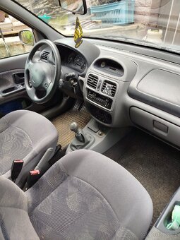Prodám Renault Clio 1.4 RTX r.v.1999 - 16