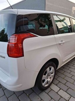 Peugeot 5008 1.6 HDi, 84 kW, manuál, 5 míst, r.v. 2014 - 16