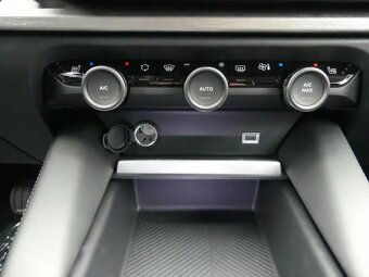 Citroën C5 X, Hybrid 225 ë-EAT8 FEEL PACK - 16