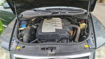VW Tuareg, 2.5l - 16