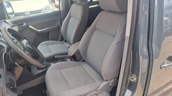 VOLKSWAGEN CADDY MAXI 2,0TDi 7míst po servisu - 16