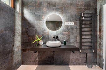 Prodej velkorysého domu 6+kk, wellness, 2x garáž, Tanvald -  - 16