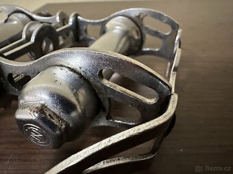 Zbrojovka Lodičky Pedále TOP STAV - 16