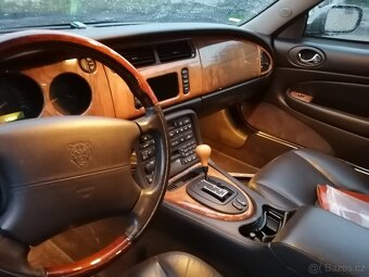 JAGUAR XK8 4,0 209kw 11/2000 - 16