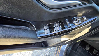 HYUNDAI ix20 1.4CVVT STYLE 1MAJITEL - 16