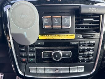 Mercedes-Benz G 350 cdi top stav - 16