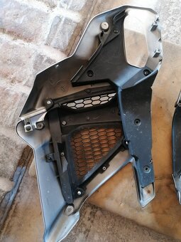 YAMAHA XT 1200 Z Super Ténéré - 16