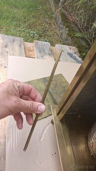 Obrovsky velmi starý mlynek na kavu ZAK. CHRANĚNO - 16