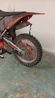 Prodám KTM 144 sx, rok 2008 ,nový olej, destičky, ložiska v - 16