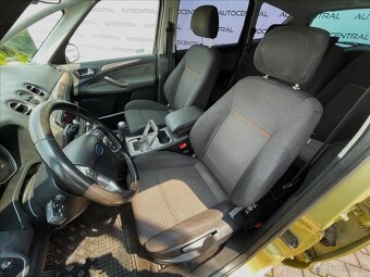 Ford S-Max 2,0 107 kW Top Stav - 16