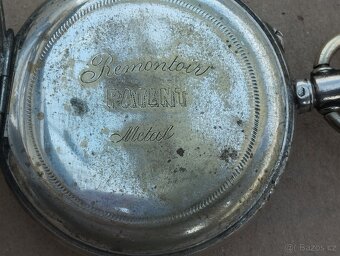 Starožitné dvoupláštové stříbrné zdobené kapesní hodinky. - 16