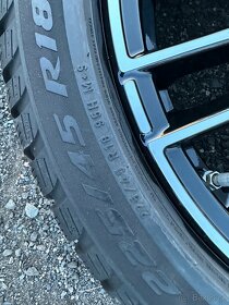 ZÁNOVNÍ ZIMNÍ SADA MERCEDES C-CLASS 225/45 R18 - 16