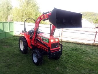 Malotraktor , traktor , Hinomoto - 16