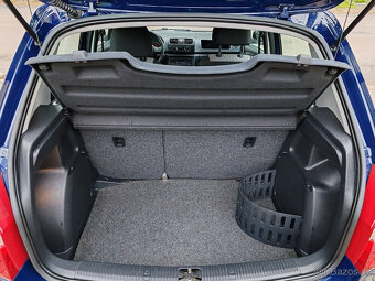 benzínová Śkoda Fabia 2  1.2 Htp   12/2013   137000km - 16