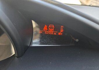 Toyota Verso 2.0-1.MAJ.-NÍZKÉ KM-7 MÍST - 16