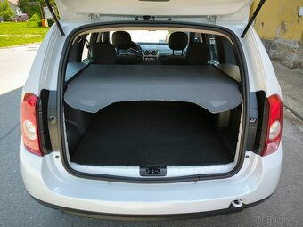DACIA DUSTER 1.6 16V 77kw 4X4, 82000 KM, 1.MAJITEL - 16