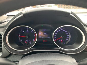 Kia Cee´d SW CD 1,6 CRDi 2019 Automat 1.maj. nová převodovka - 16