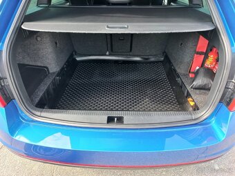 Škoda Octavia Combi RS 2.0 TDI 135 kW 19" XTREME - 16