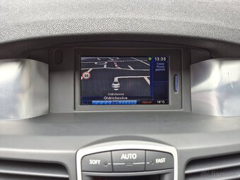Renault Laguna 2,0 dCi 110Kw Manuál Coupe 109.999 Kč - 16