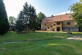 Prodej původní zemědělské usedlosti s rozlehlým pozemkem 7.8 - 16