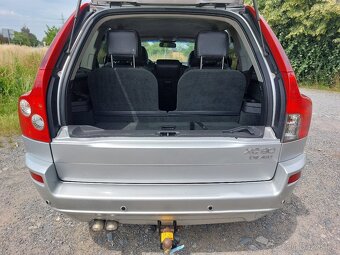 Volvo XC 90 2,4 D5 120kW 4x4  GEARTRONIC  7-MÍST - 16
