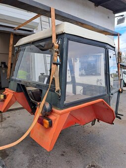 Kabina Zetor uřI - 16