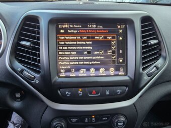JEEP Cherokee 2.2 147kW 4x4 LIMITED - 16