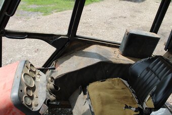Zetor 7011 kabina - 16