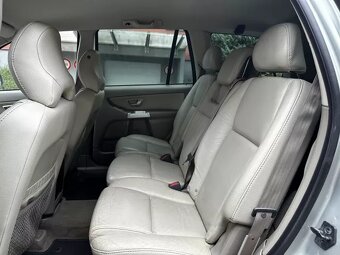 Volvo XC90 2.9 T6 200kW 4x4 AWD Benzín Automat Kůže Xenony - 16