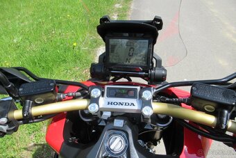 Honda X-ADV 750 LeoVince - 16