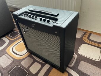 Squier Stratocaster Standard Series + Fender Mustang V2 110W - 16