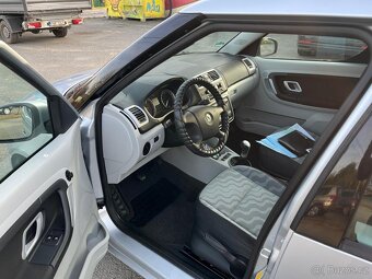 ŠKODA ROOMSTER 1. 6 MPI SERVISNÍ KNIHA 124.900 km - 16