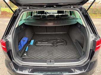 Volkswagen Passat 2,0 TDi DSG ACC, LED, Kessy, ALU - 16