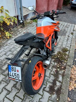 Ktm 1290 super duke R EVO - 16