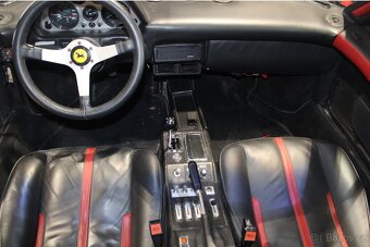 Ferrari 308 GTS z roku 1978 - 16